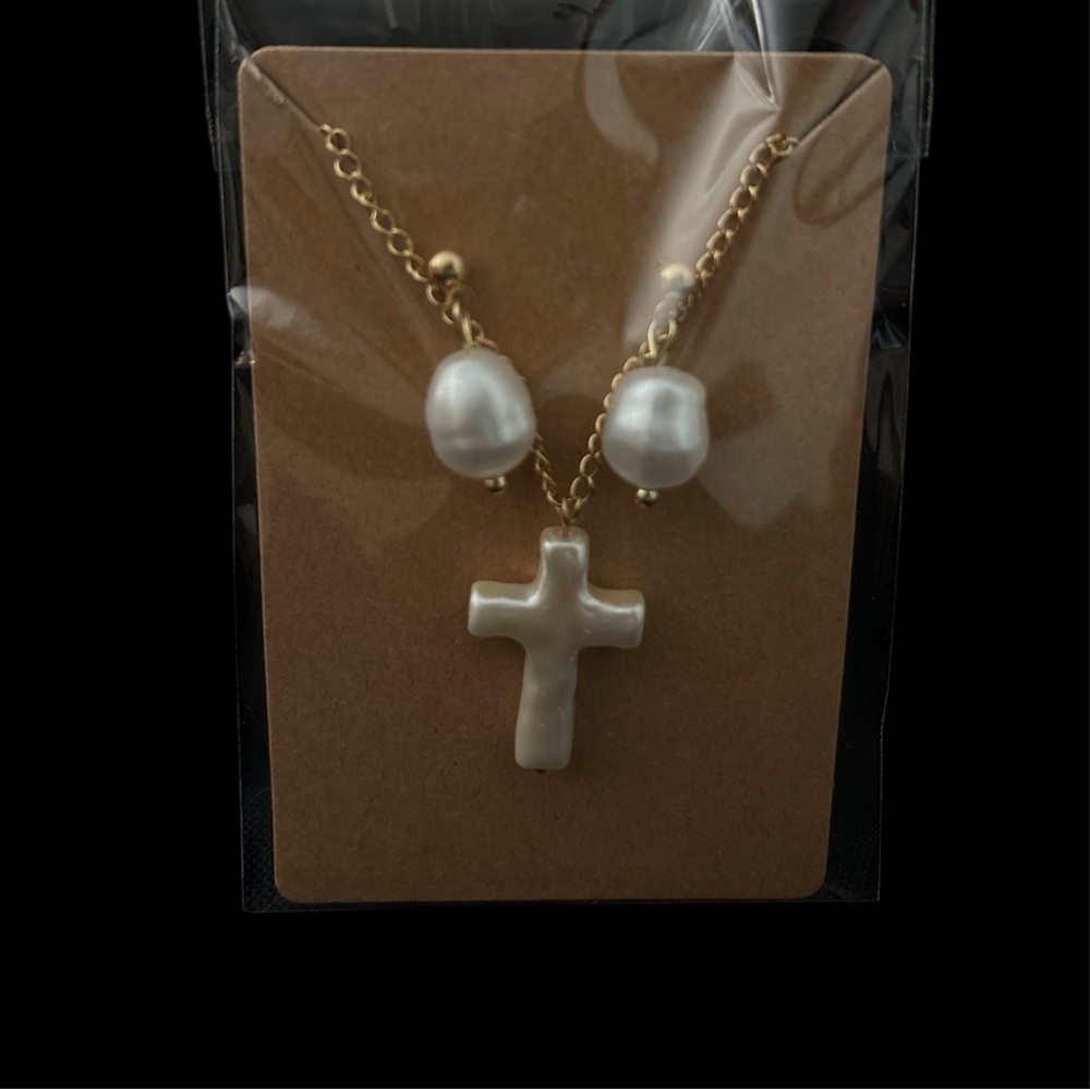 Handmade Faux Pearl Cross Necklace & Earrings Set - Picture 4 of 4